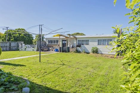 Photo of property in 2 Lee Street, Southbridge, 7602