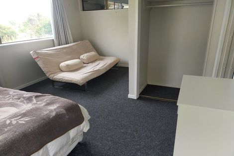 Photo of property in 3 Gaff Place, Whitby, Porirua, 5024