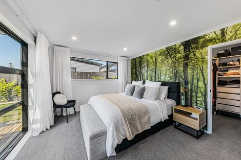 Photo of property in 2 Poroporo Lane, Wainui, Silverdale, 0992