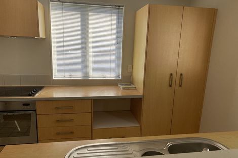 Photo of property in 433a West Coast Road, Glen Eden, Auckland, 0602