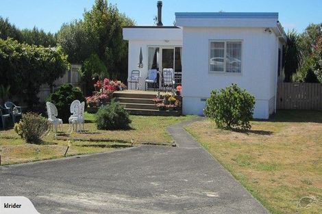 Photo of property in 24 Kaka Road, Raumati Beach, Paraparaumu, 5032