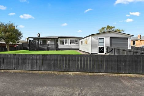 Photo of property in 6 Bruce Avenue, Glenview, Hamilton, 3206