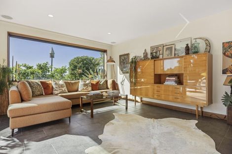 Photo of property in 92 Myres Street, Otumoetai, Tauranga, 3110