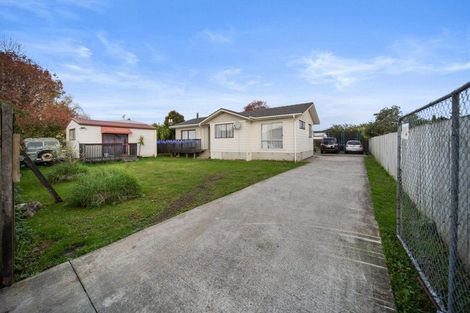 Photo of property in 4 Romilly Court, Papakura, 2110