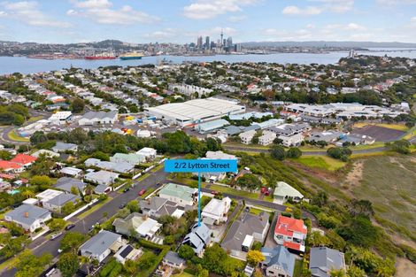 Photo of property in 2/2 Lytton Street, Devonport, Auckland, 0624