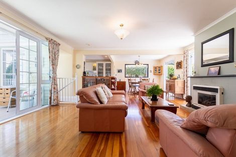 Photo of property in 10 Douglas Street, Paraparaumu Beach, Paraparaumu, 5032