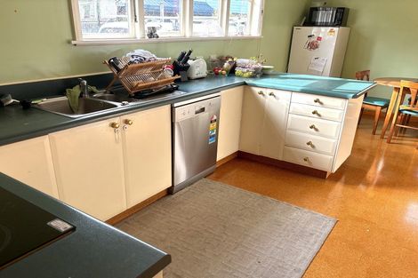 Photo of property in 66 Fairfield Avenue, Addington, Christchurch, 8024