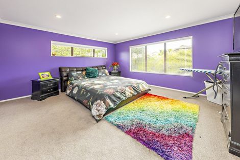 Photo of property in 9 Pistachio Place, Goodwood Heights, Auckland, 2105