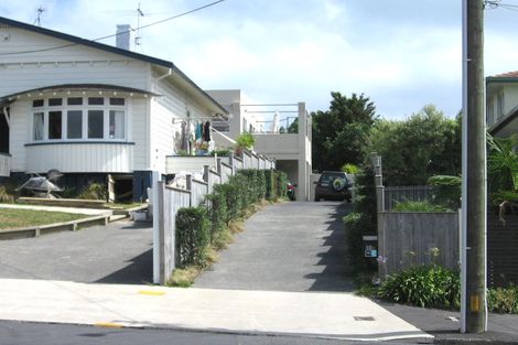 Photo of property in 68a Hinemoa Street, Birkenhead, Auckland, 0626