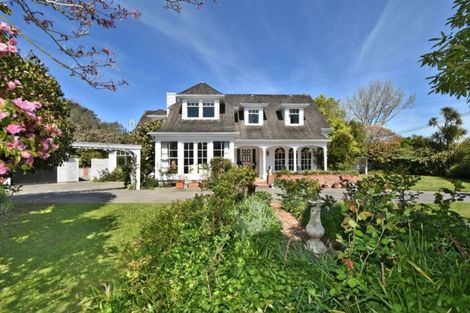 Photo of property in 27 Makora Street, Fendalton, Christchurch, 8041