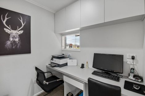 Photo of property in 8 Spirit Terrace, Rolleston, 7615