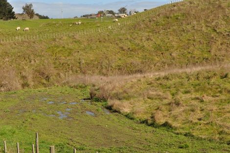 Photo of property in 42 Knorp Street, Halcombe, Feilding, 4779