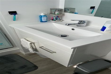 Photo of property in 1/14 Corunna Road, Milford, Auckland, 0620