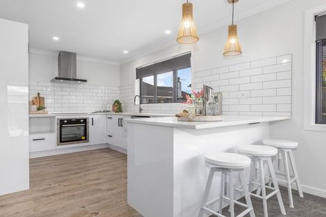 Photo of property in 16a Saint Annes Street, Levin, 5510