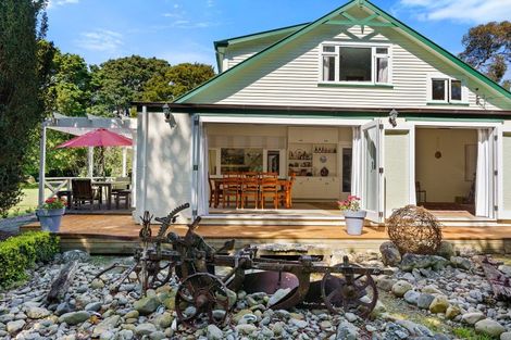 Photo of property in 58 Te Roto Road, Otaki, 5512