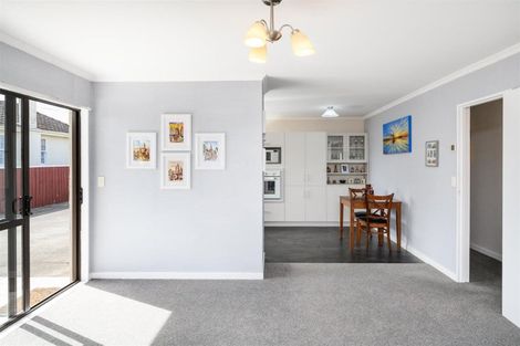 Photo of property in 7b Humphrey Street, Marton, 4710