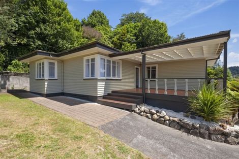 Photo of property in 11 Rangaroa Road, Taumarunui, 3920