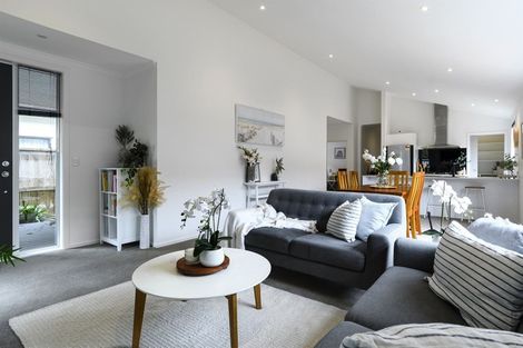 Photo of property in 14 Rire Hau Lane, Pyes Pa, Tauranga, 3112