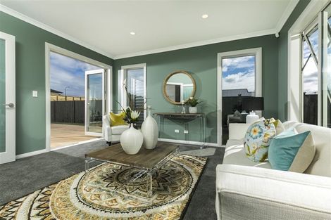 Photo of property in 21 Bellamont Street, Kumeu, 0810