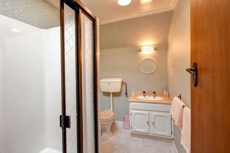 Photo of property in 14 Easther Crescent, Kew, Dunedin, 9012