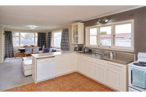 Photo of property in 130 Mooray Avenue, Bishopdale, Christchurch, 8053