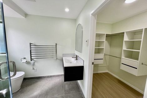 Photo of property in 3 Mimosa Place, Half Moon Bay, Auckland, 2012