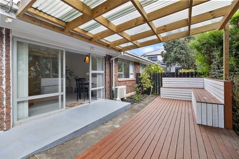 Photo of property in 2/34 Kitchener Road, Sandringham, Auckland, 1025