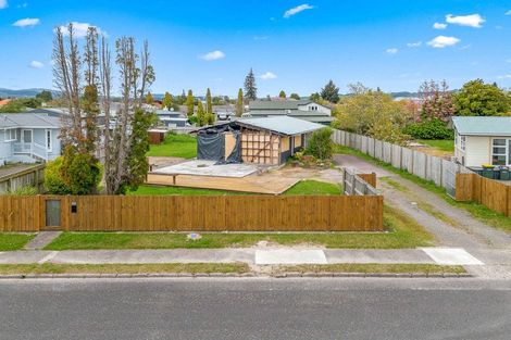Photo of property in 22 Fenruss Street, Fairy Springs, Rotorua, 3015