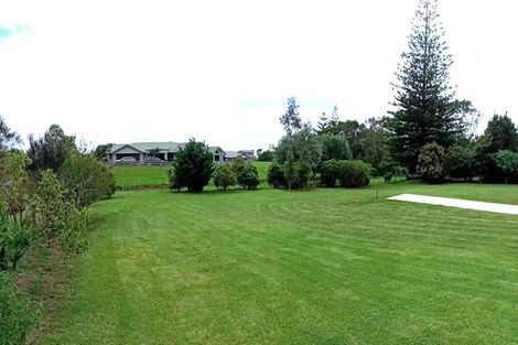 Photo of property in 308a One Tree Point Road, One Tree Point, 0118