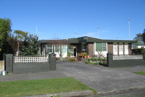 Photo of property in 116 East Street, Feilding, 4702
