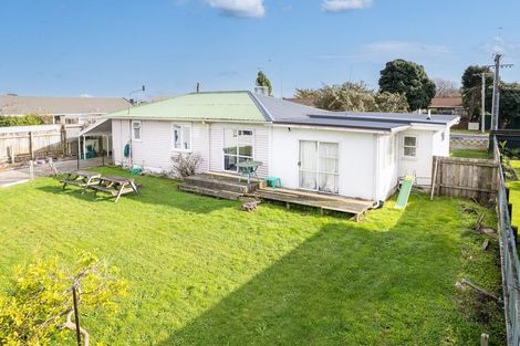 Photo of property in 4 Arawhata Road, Paraparaumu, 5032
