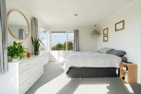 Photo of property in 7 Glendevon Place, Vauxhall, Dunedin, 9013