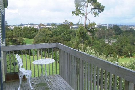 Photo of property in 36f Kewa Road, Albany Heights, Auckland, 0632
