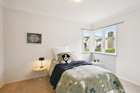 Photo of property in 1a Trelissick Crescent, Ngaio, Wellington, 6035