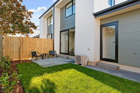 Photo of property in 304 Cannon Hill Crescent, Mount Pleasant, Christchurch, 8081