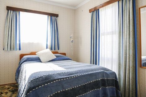 Photo of property in 25 Jessop Street, South Hill, Oamaru, 9400