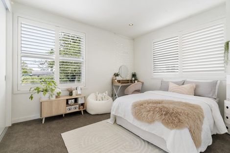 Photo of property in 21 West End Road, Herne Bay, Auckland, 1022