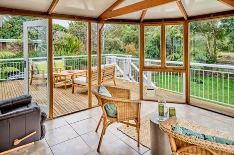 Photo of property in 32 Wai-iti Crescent, Woburn, Lower Hutt, 5010