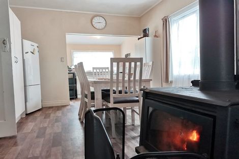 Photo of property in 107 Queen Street, Wairoa, 4108