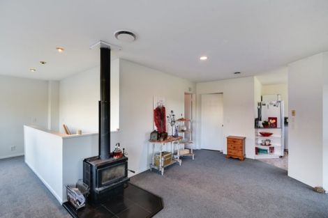 Photo of property in 15b Wye Place, Fernhill, Queenstown, 9300