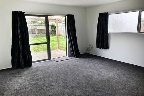 Photo of property in 13 Mail Avenue, Weymouth, Auckland, 2103