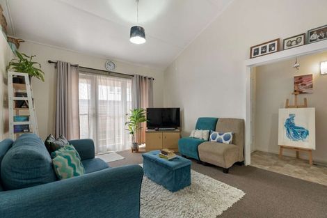 Photo of property in 34 Matai Street, Waiuku, 2123