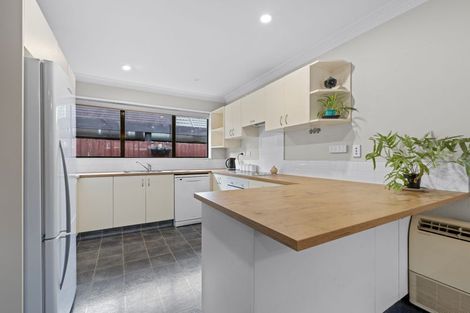 Photo of property in 161 Royal Park Drive, Parklands, Christchurch, 8083