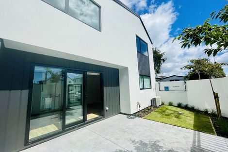 Photo of property in 1/39 Waltham Road, Sydenham, Christchurch, 8023