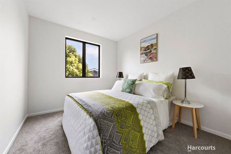 Photo of property in 2/6 Kereru Street, Henderson, Auckland, 0612