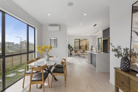 Photo of property in 52 Pukemarino Road, Waimauku, 0812