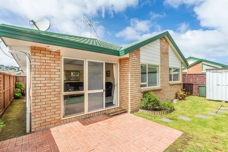 Photo of property in Miramar Villas, 23/3 Byron Street, Miramar, Wellington, 6022