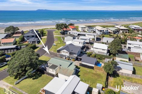 Photo of property in 13 Hinemoa Road, Waihi Beach, 3611