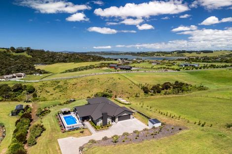 Photo of property in 8 Fernbird Grove, Kerikeri, 0294
