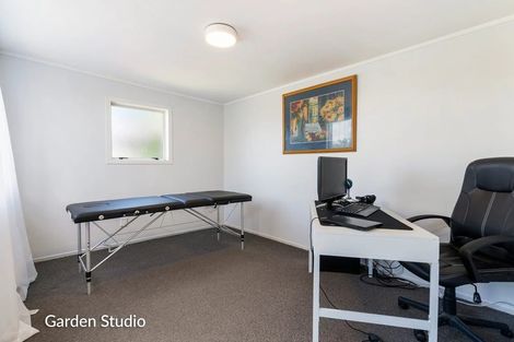 Photo of property in 19 Japonica Drive, Beach Haven, Auckland, 0626